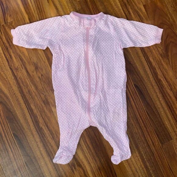 5 for $25 Gerber Pink Polka Dot Zipper Footie Baby Size Newborn - Picture 1 of 3